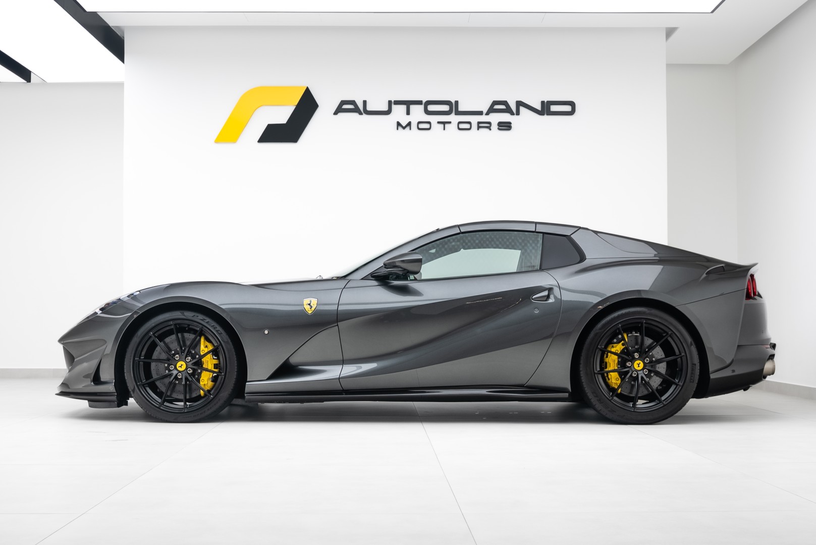 2021 FERRARI 812 GTS | FULL CARBON EXTERIOR | MAIN DEALER SERVICE